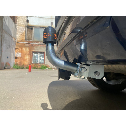 Фаркоп ZincaR на BMW X1 2015-2022 Арт. ZB103A (полностью оцинкованный)
