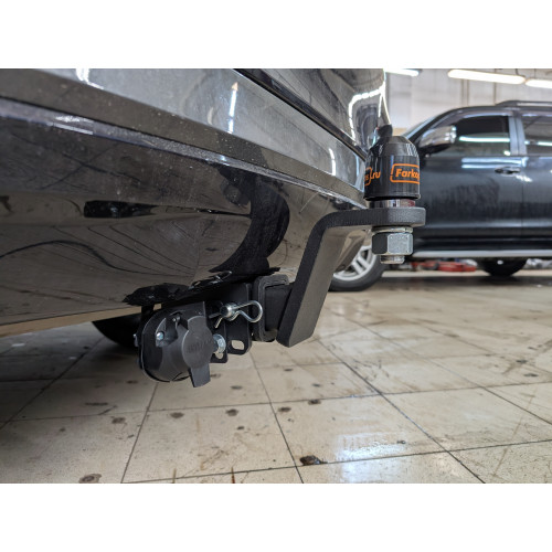 Фаркоп Уникар на BMW X6 2015-2019 (F16) пакет М без подрезки бампера Арт. 27937E