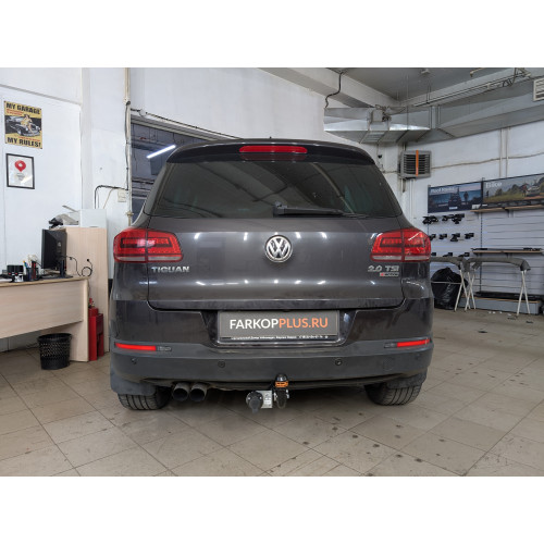 Фаркоп Лидер Плюс на VOLKSWAGEN Tiguan 2007–2016  Арт. V123-A 