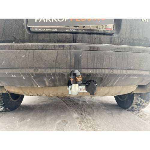 Фаркоп MOTODOR на Volkswagen Touareg 2002-2010  Арт. 92706 (Оцинкованный шар)