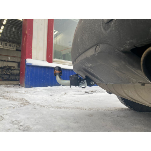 Фаркоп MOTODOR на Volkswagen Touareg 2002-2010  Арт. 92706 (Оцинкованный шар)