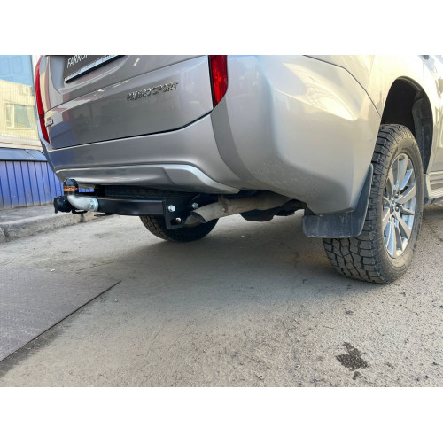 Фаркоп BERG на Mitsubishi Pajero Sport 2008-2016 Арт. F.4015.002