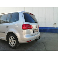 Фаркоп Лидер Плюс на VOLKSWAGEN Touran 2010–2015  Арт. V117-A 