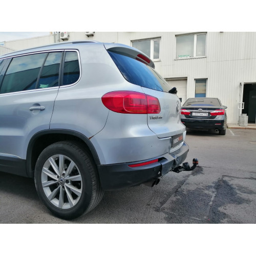 Фаркоп Трейлер на Volkswagen Tiguan 2007-2016  Арт. 9151