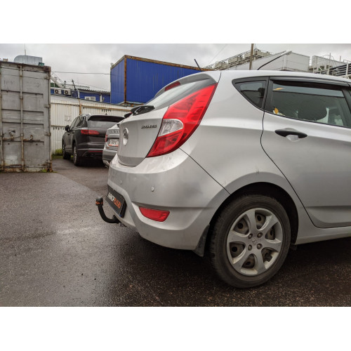 Фаркоп Лидер Плюс на HYUNDAI Solaris 2010–2014  Арт. H219-A (седан и хетчбек)