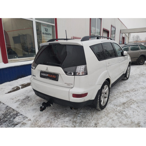 Фаркоп BERG на Mitsubishi Outlander 2007-2012 Арт. F.4012.001 (под квадрат, быстросъемный)