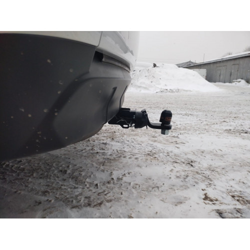 Фаркоп BERG на Mitsubishi Outlander 2007-2012 Арт. F.4012.001 (под квадрат, быстросъемный)