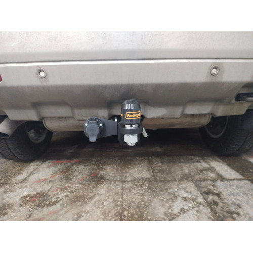 Фаркоп PT GROUP для Land Rover Freelander 2006-2014 Арт. LRF-06-991122.00