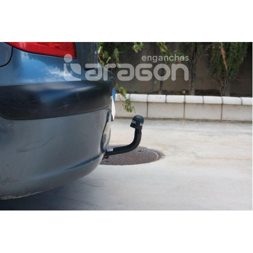 Фаркоп ARAGON на PEUGEOT 307 2001–2008  Арт. E4716AV 